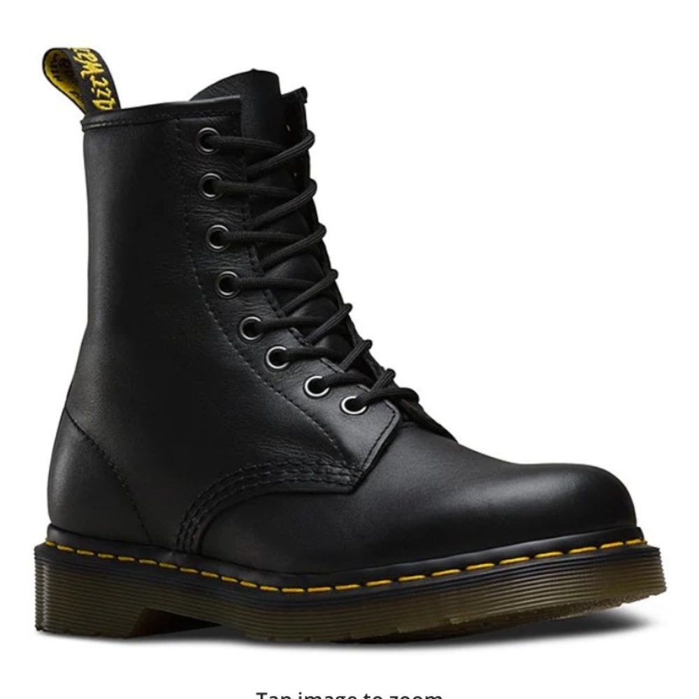 Dr. Martens Airwair Original 1460 LEATHER LACE UP BOOTS size 9
